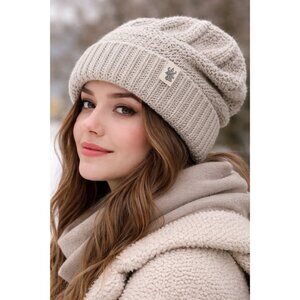 Nirvanna Designs Women’s Gray Merino Wool Knit Beanie Fleece Lined Made in Nepal